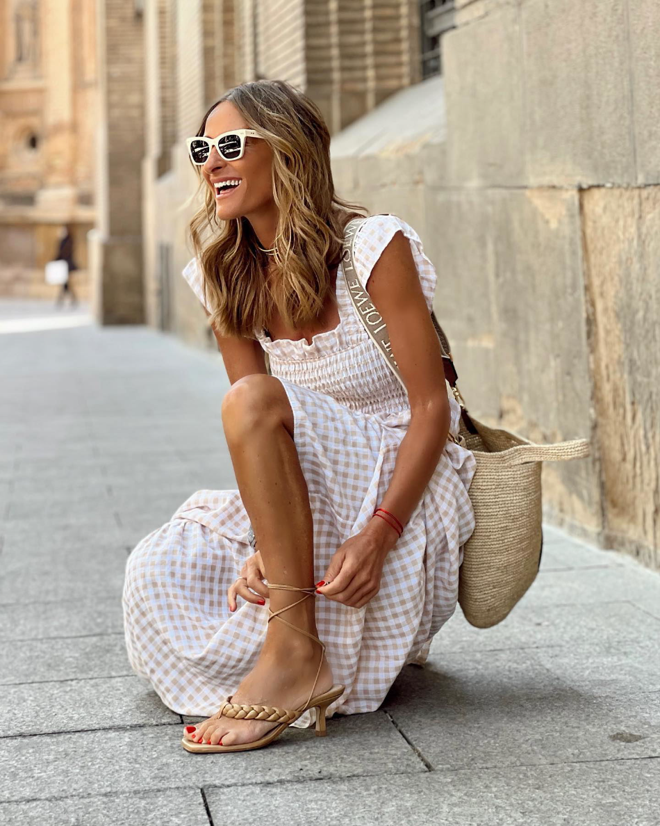 Stilla | Glad Retro Sommerkjole Design Online