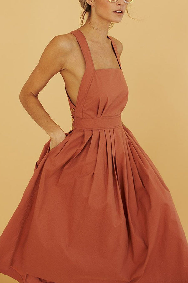 Stilla | Halter Square Neck Tilbagefri Midi Kjole