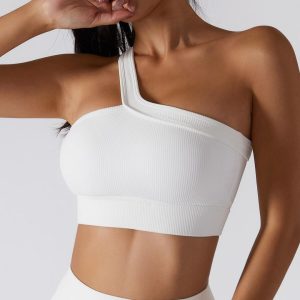 Stilla | Asymmetrisk Ribbet Crop Top Levere