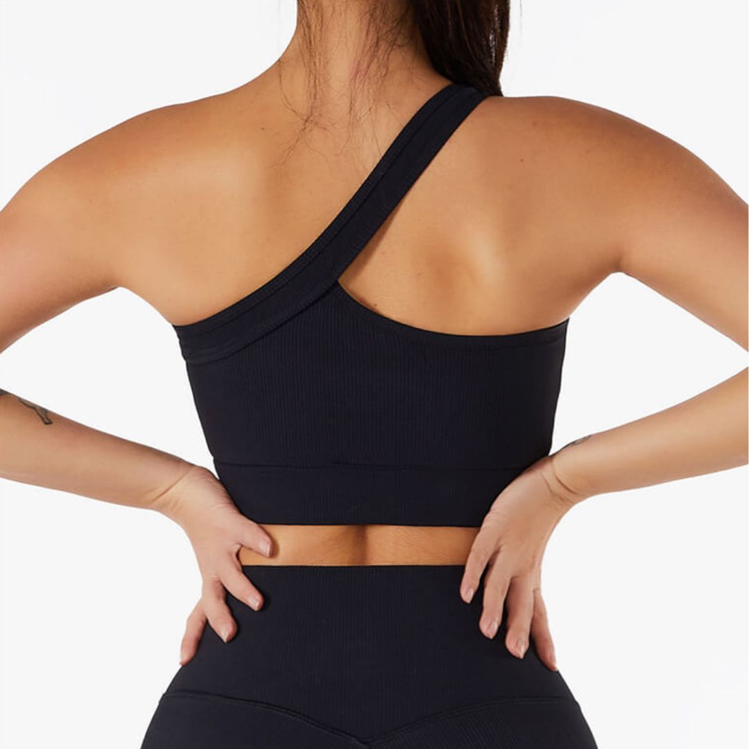 Stilla | Asymmetrisk Ribbet Crop Top Levere