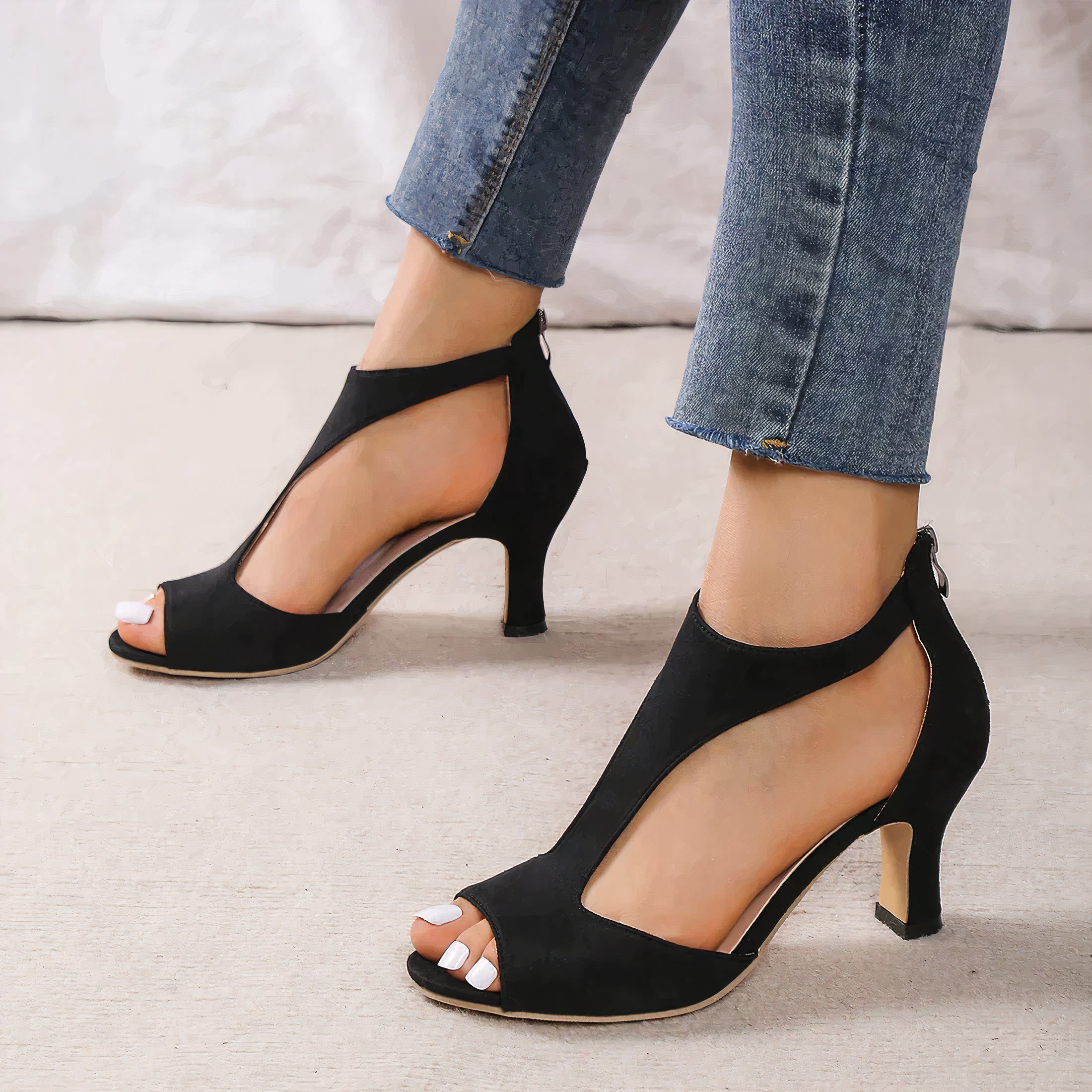 Stilla | Orthopædisk sandal med hæl