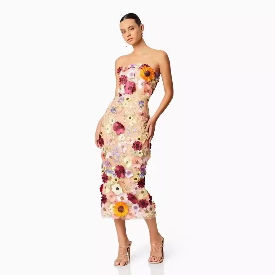 Stilla | Elegant Bodycon Off-Shoulder Midi Kjole Udsalg