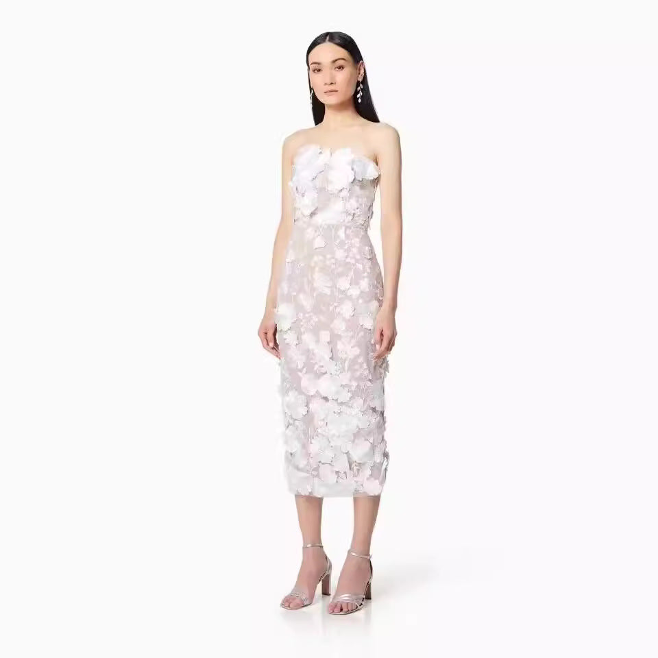 Stilla | Elegant Bodycon Off-Shoulder Midi Kjole Udsalg