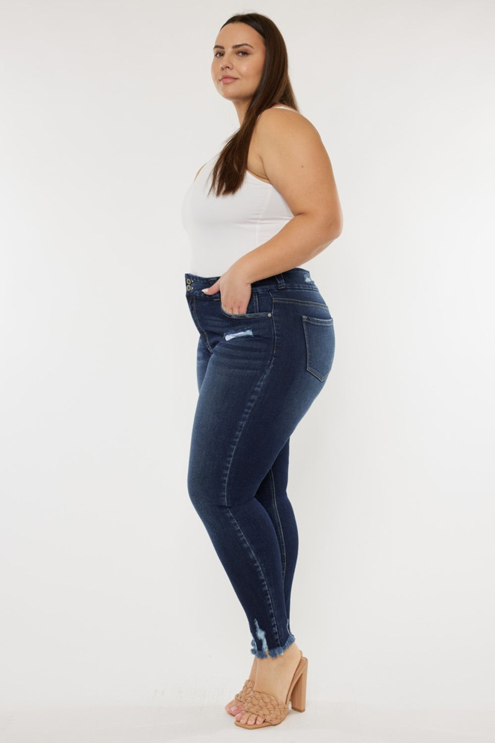 Stilla | Full Size Cat's Whiskers Raw Hem High Waist Jeans