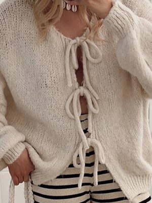 Stilla | Stilfuld Cardigan med afslappet snit Levere