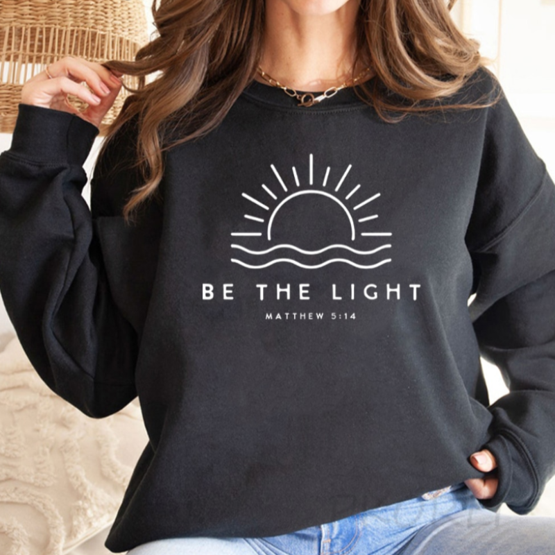 Stilla | Tag Be the Light trøjen på
