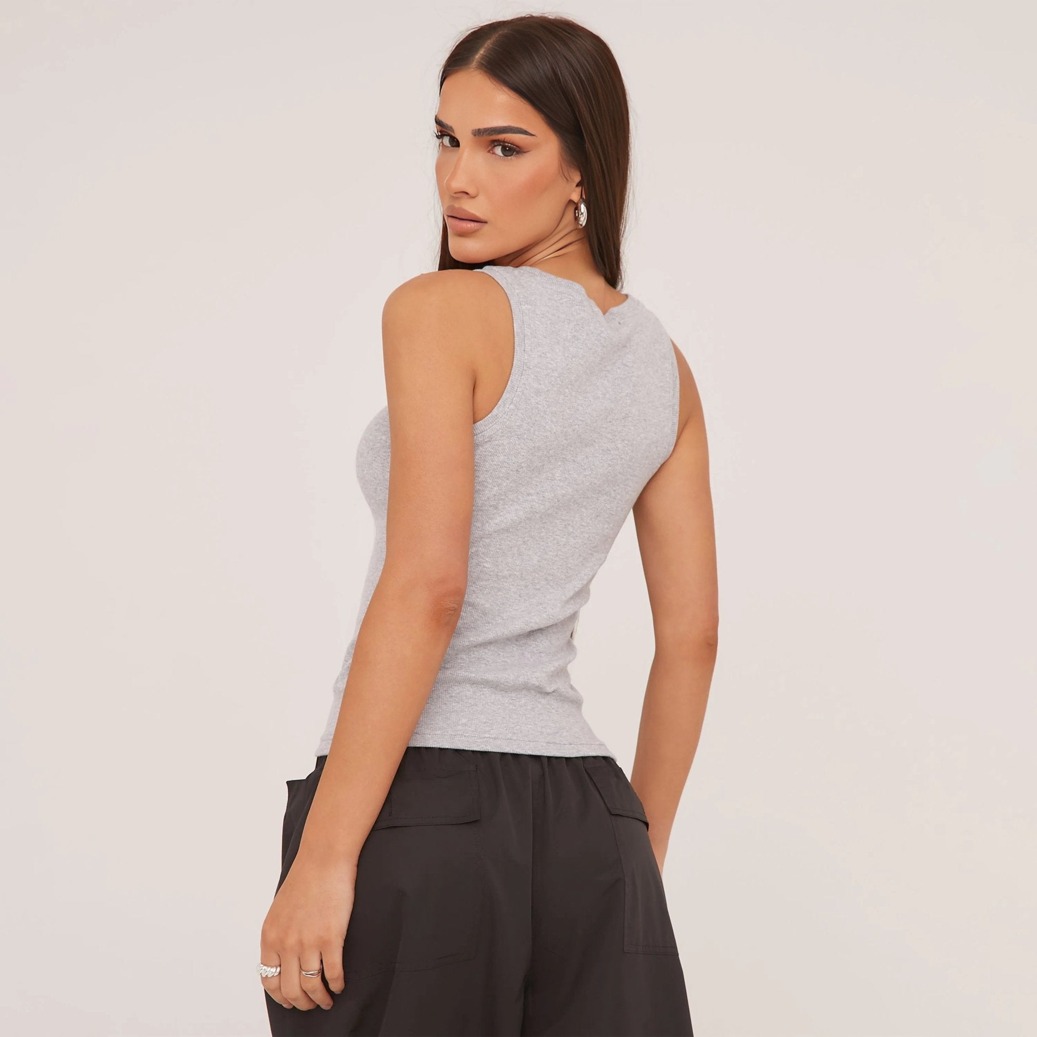 Stilla | Ribbet Tanktop Broderi Detaljer