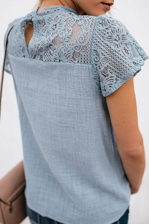 Stilla | Not so Secret Blonde Overlay Ruffle Til Toppen