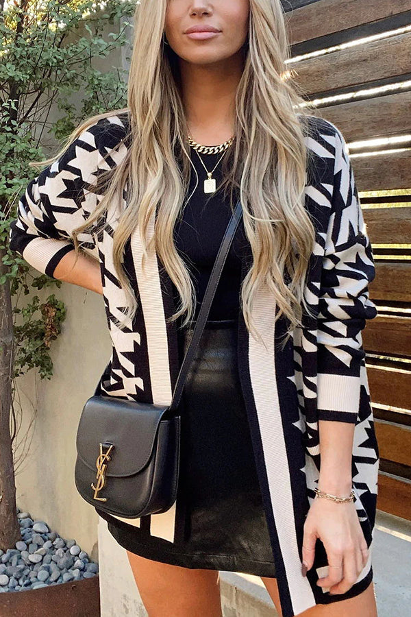 Stilla | Cause to Covet Pocketed Houndstooth Strikket Strikketrøje