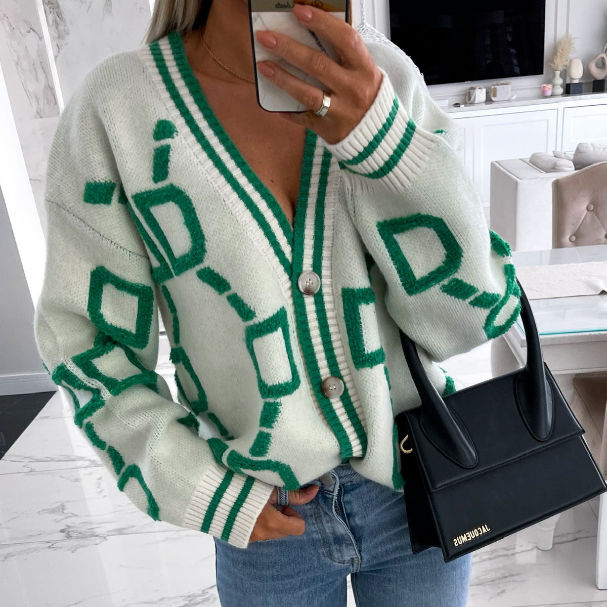 Stilla | Klassisk Enknaps Cardigan