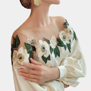 Stilla | Elegant bluse med blomster til damer