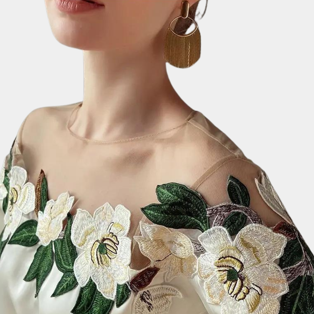Stilla | Elegant bluse med blomster til damer