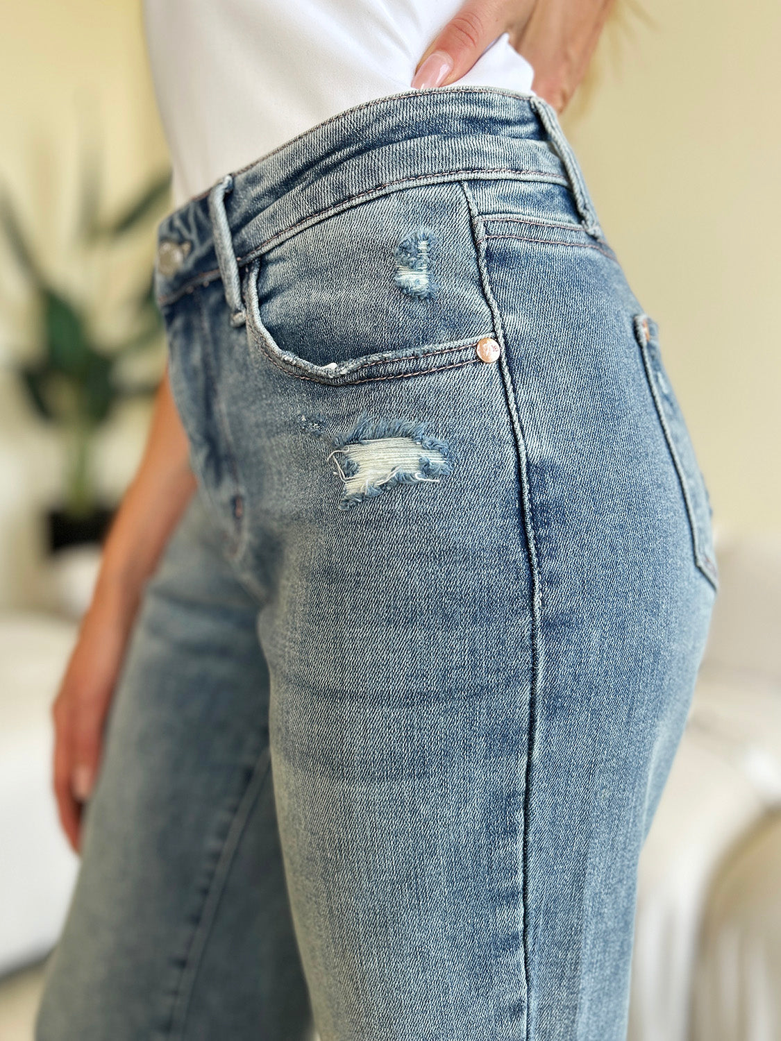 Stilla | Blå Fuld Størrelse Høj Talje Distressed Lige Jeans