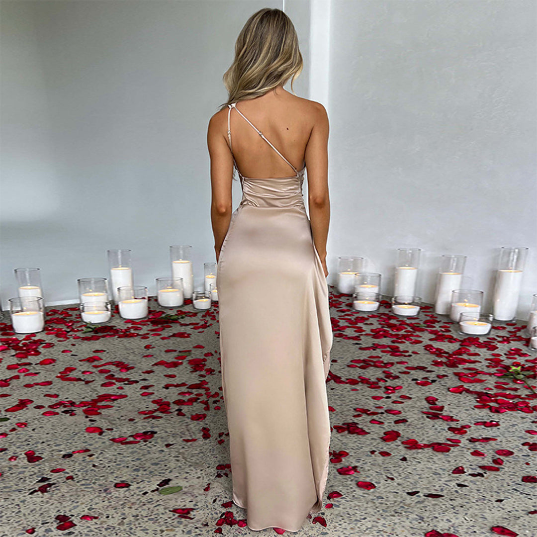 Stilla | Elegant Lang Satin Kjole
