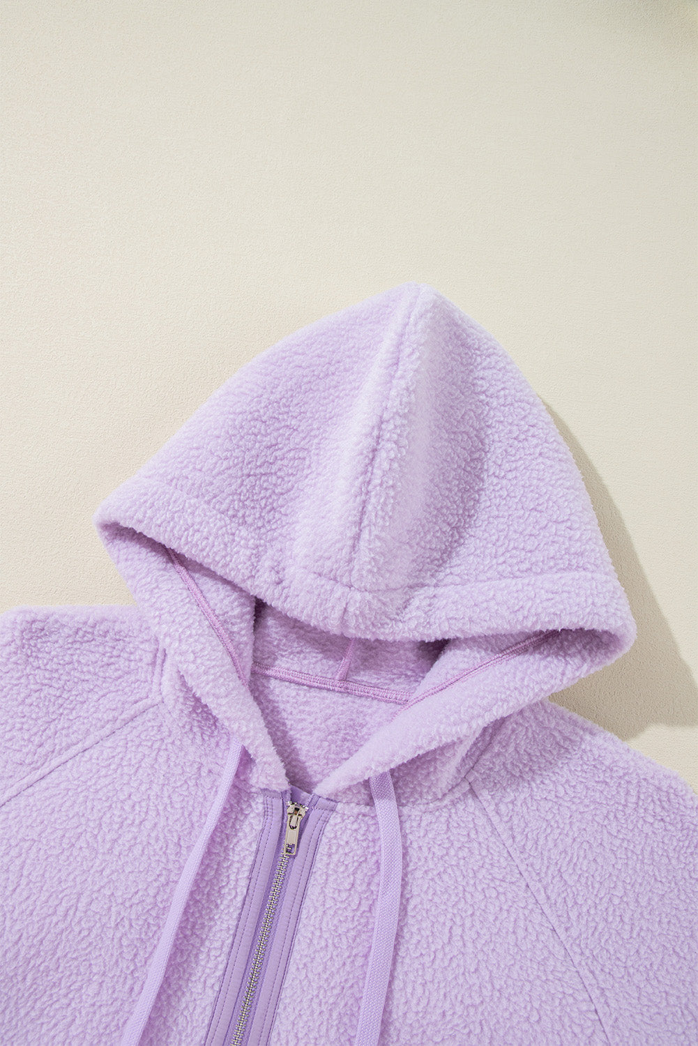 Stilla | Hoodie med smart og alsidig udstråling