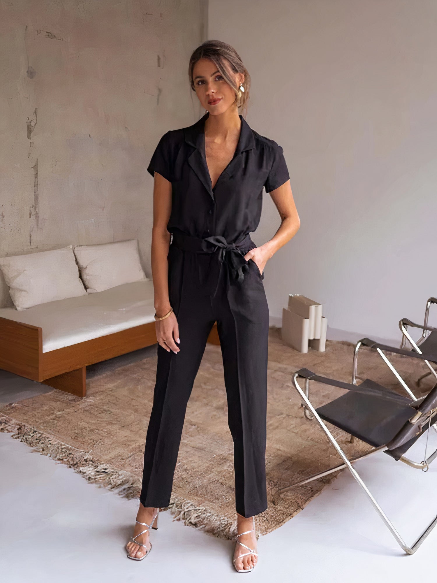 Stilla | Elegant jumpsuit med bælte