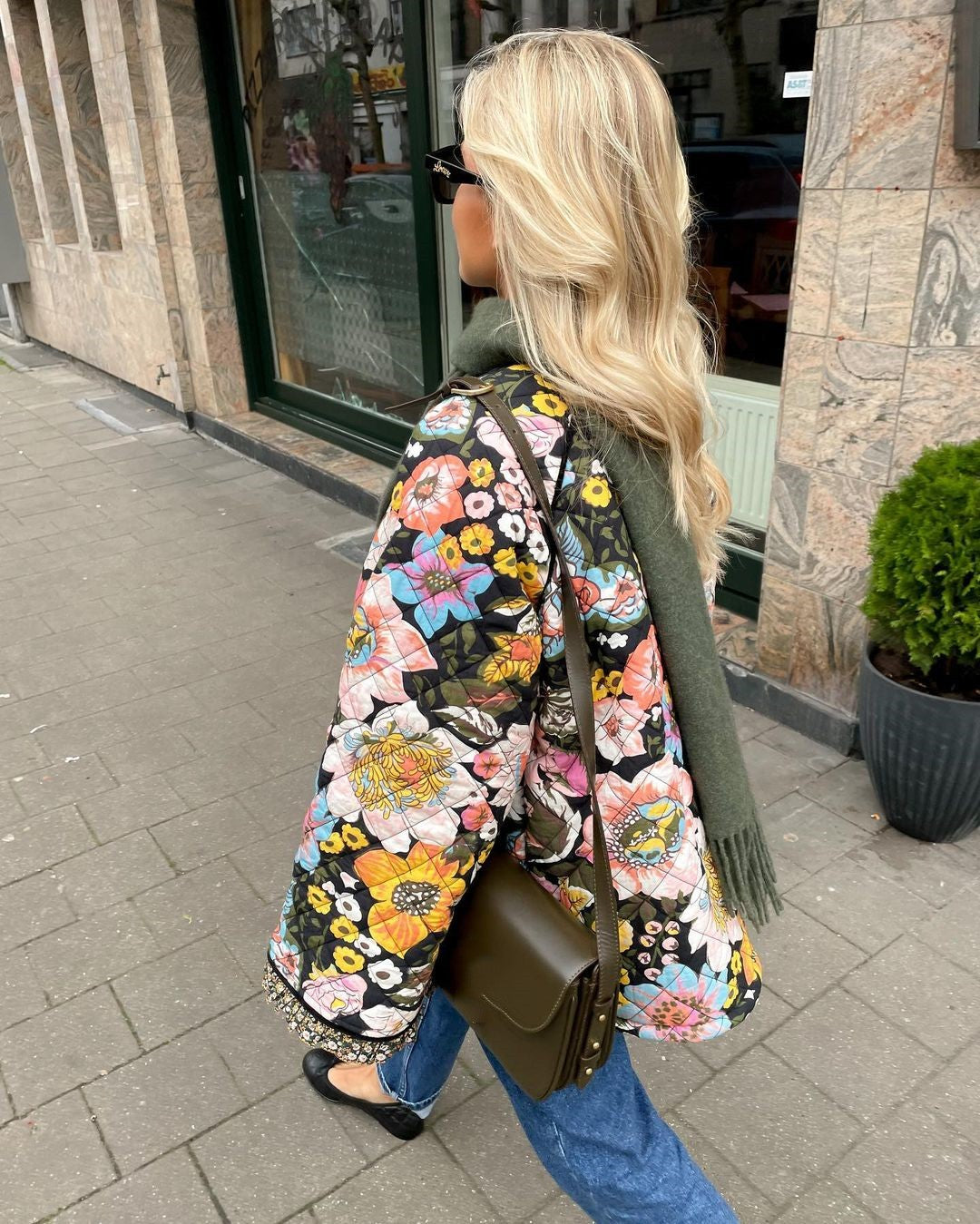 Stilla | Damejakke Polstret Med Blomsterprint Udsalg