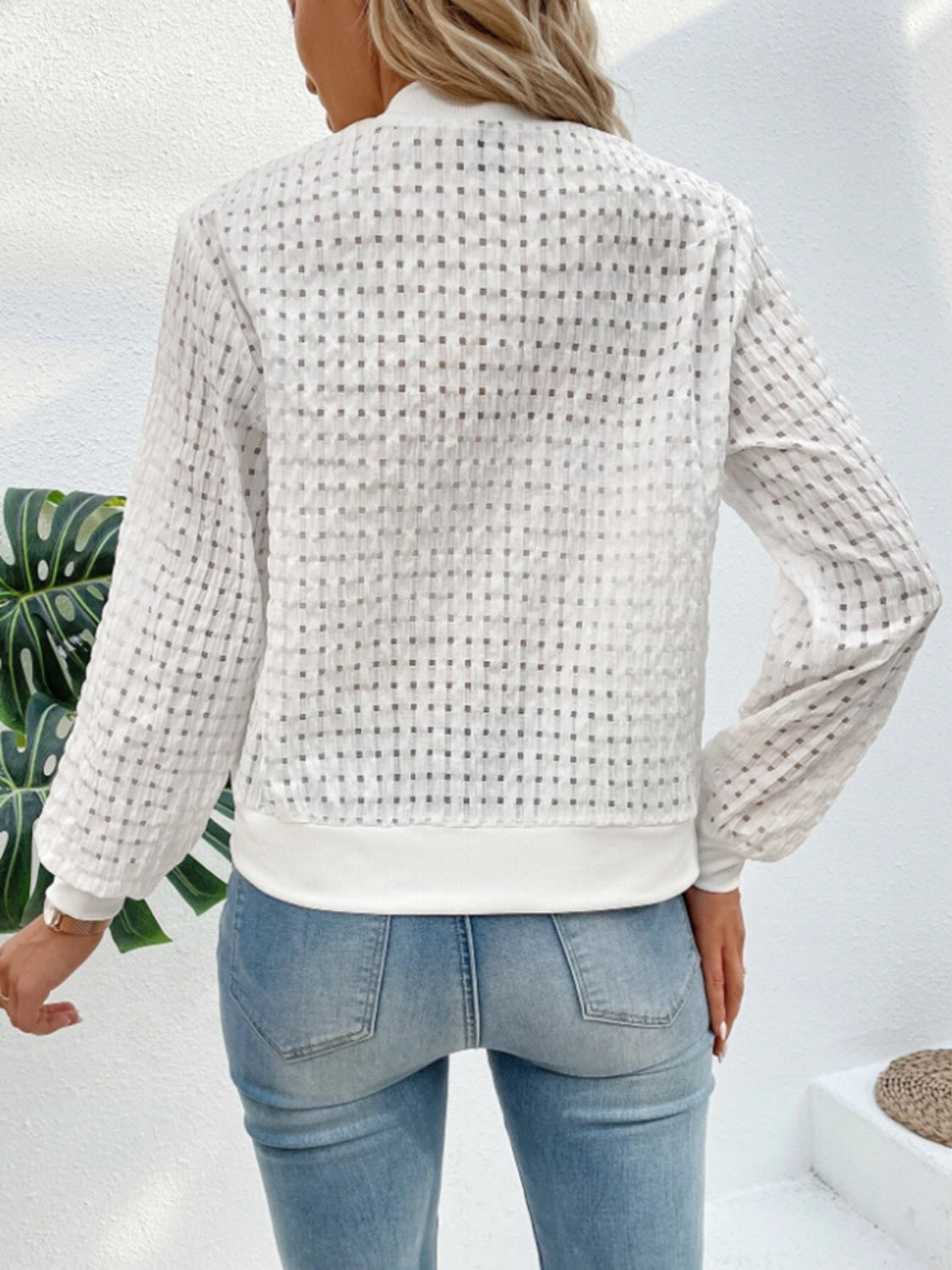 Stilla | Overgangsjakke med lynlås og langærmet design Levere