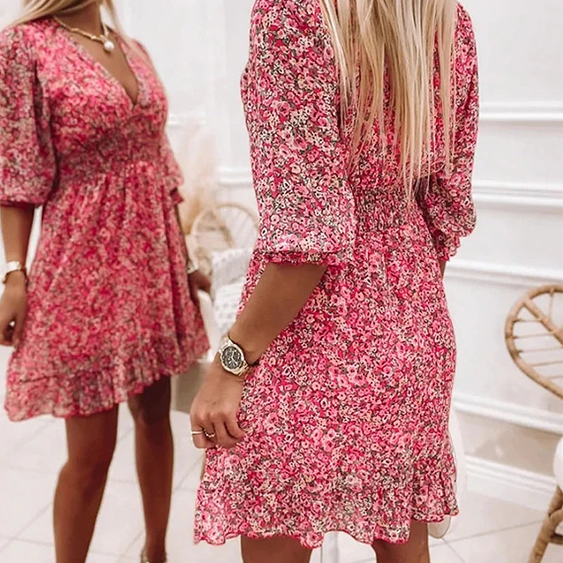 Stilla | Charmerende Kjole Med Blomsterprint Hot på udsalg