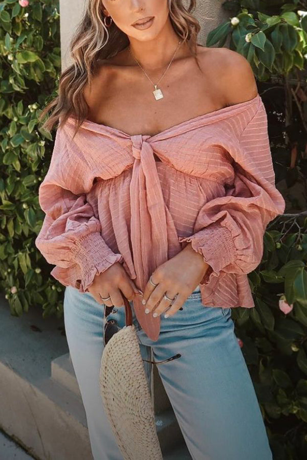 Stilla | Struktureret Krawat Front Peplum Top