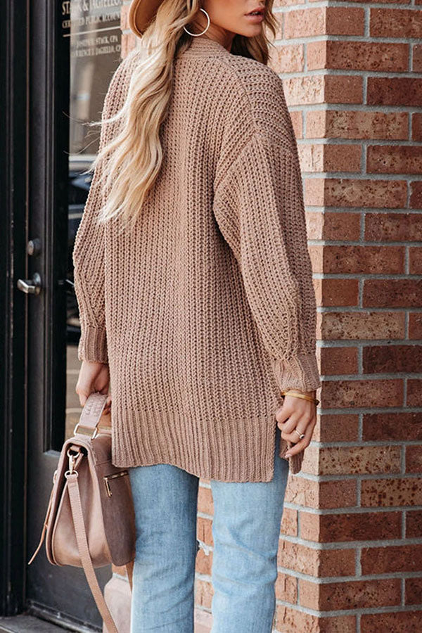 Stilla | Kort Skåret, Afslappet Ensfarvet Strik-cardigan i Khaki