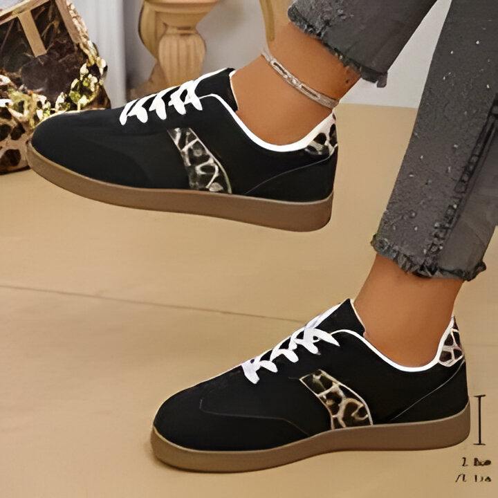Stilla | Flade Damer Low Top Sneakers Levere