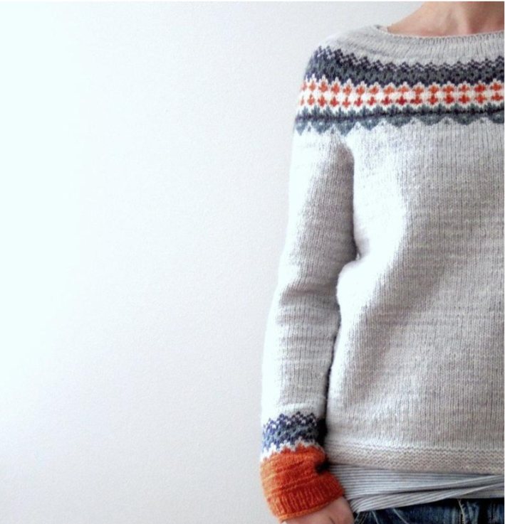 Stilla | Casual sweater med rund halsudskæring lavet af strik og lange ærmer til kvinder