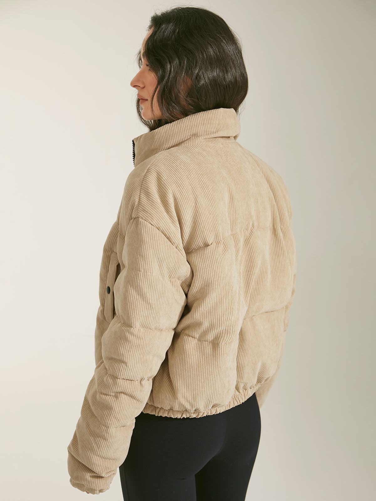 Stilla | Beige farvet damjakke Online Hot Salg