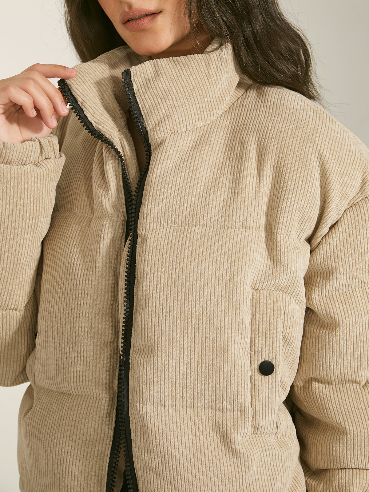 Stilla | Beige farvet damjakke Online Hot Salg