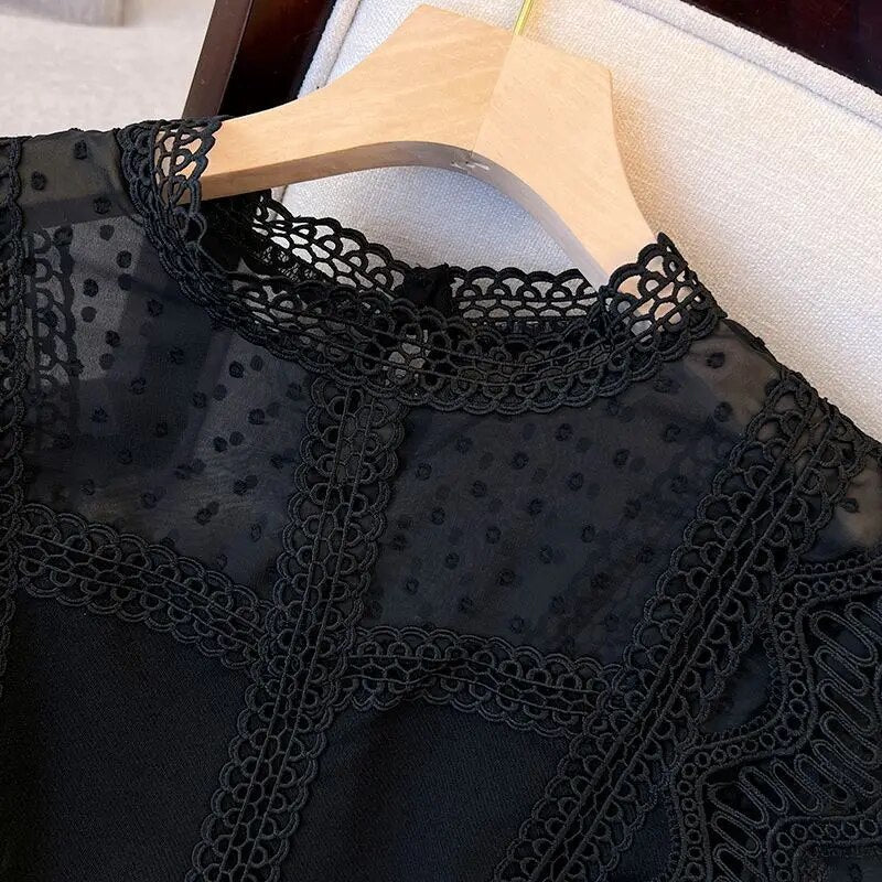 Stilla | Elegant Spidsbluse Levere
